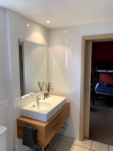 Bathroom 5, Attunga Alpine Lodge and Apartments, Falls Creek Alpine Resort