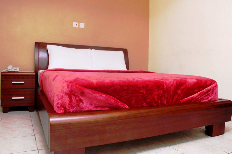 Bedroom 3, Stop Over Motels, Mushin