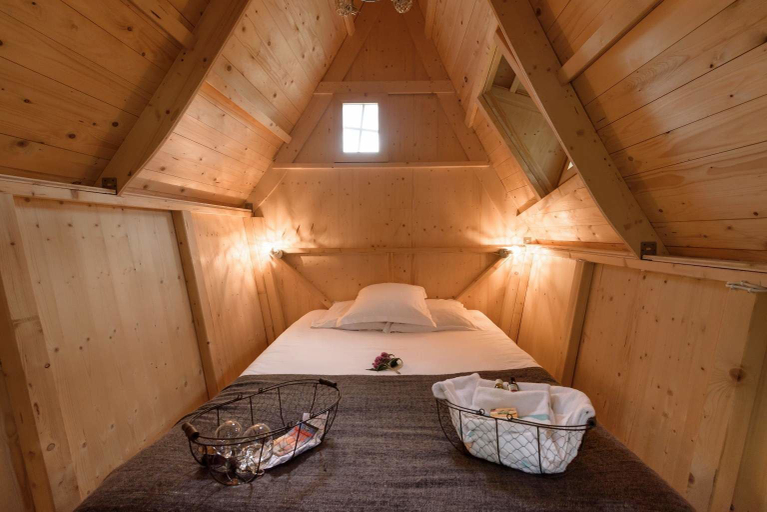 Bedroom, Rives Nature Campsite, Ille-et-Vilaine