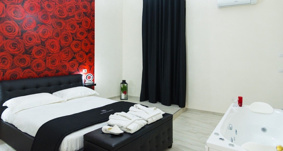 Bedroom 2, Essential Suite B&B Botanic, Napoli