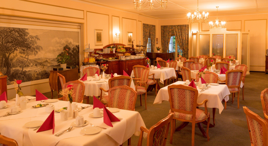 Food & Drinks 5, Hansa Hotel, Swakopmund