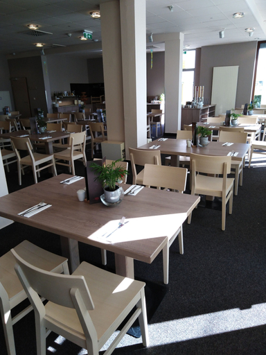 Food & Drinks 5, JUFA Hotel Graz Süd - Self Check-in, Graz