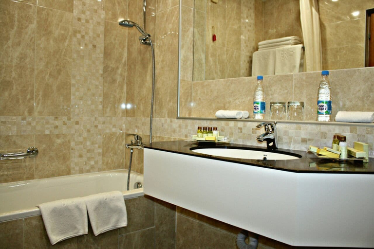 Bathroom 5, Atrium Palace Hotel, Ekaterinburg gorsovet