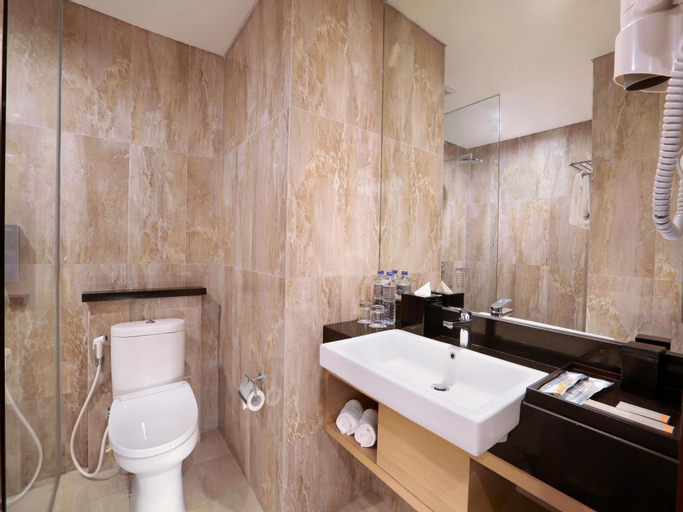 Bathroom 4
