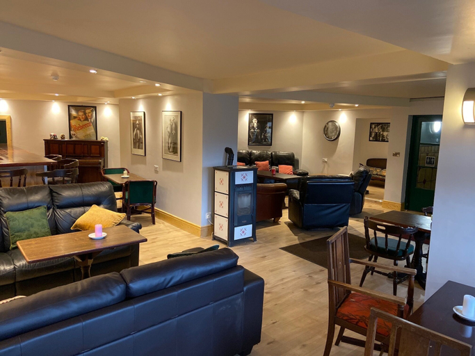 Others 5, Kylemore Pass Hotel