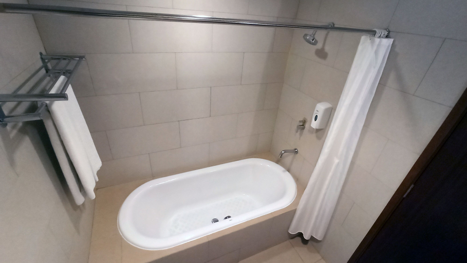 Bathroom 5, Citadines Rasuna jakarta, South Jakarta