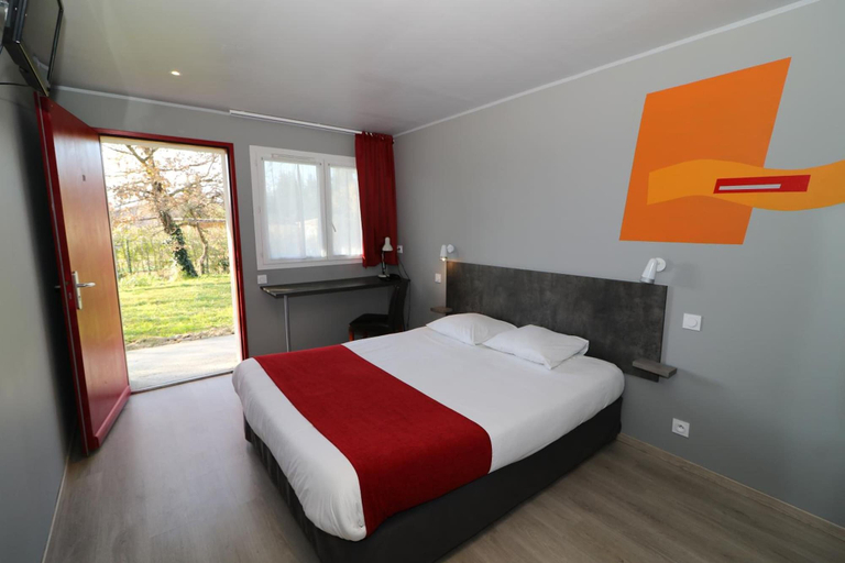Bedroom 2, Hôtel restaurant l'Espassole, Pyrénées-Orientales
