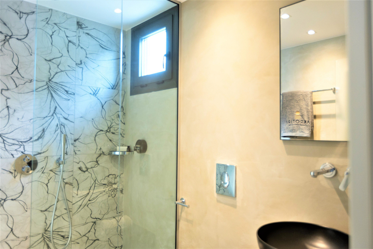 Bathroom 5, Akrotiri Olympus Luxury Suites, Central Macedonia