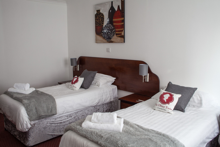 Bedroom 2, Oliver Twist Country Inn, Cambridgeshire