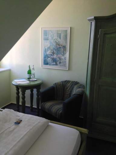 Bedroom 4, Hotel Villa Weststrand, Leer