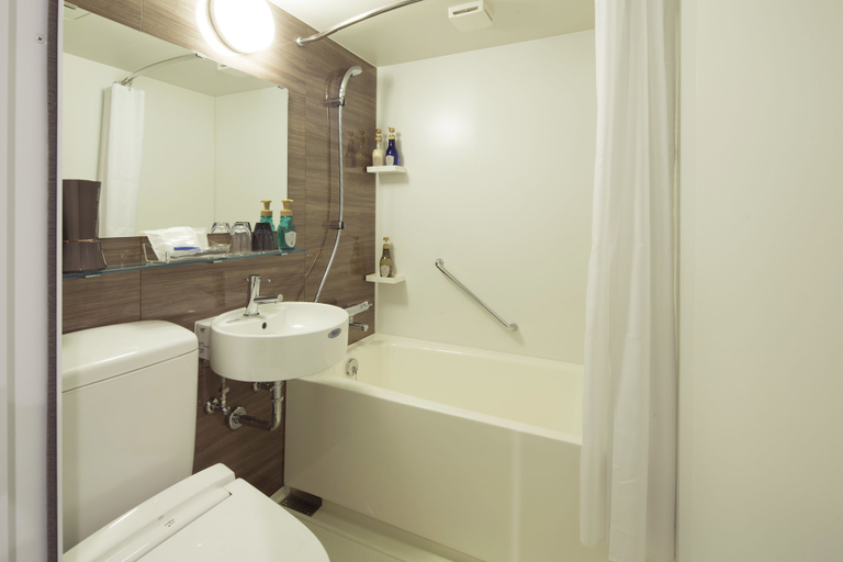 Bathroom 5, SHIZUTETSU HOTEL PREZIO Hakata-Ekimae, Fukuoka