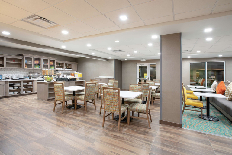Food & Drinks 5, Homewood Suites by Hilton Albuquerque-Journal Center, Bernalillo