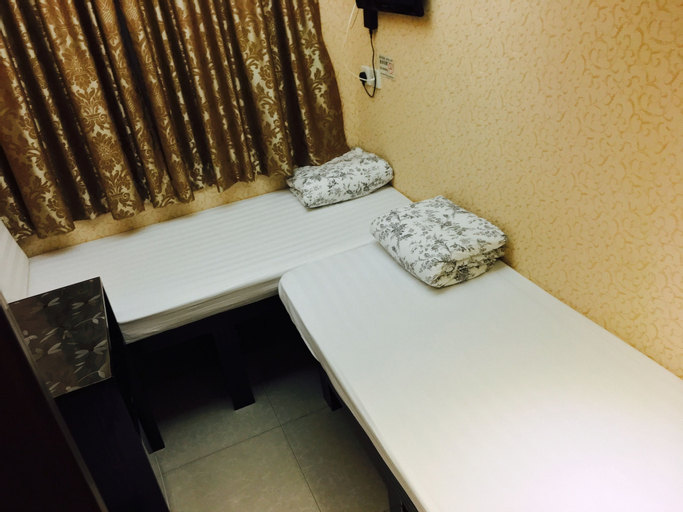 Bedroom 14