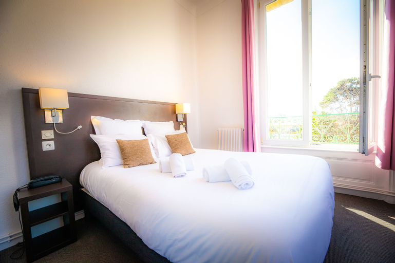 Bedroom 3, La Villa Andry, Calvados