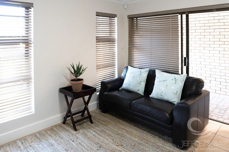 Others 3, Jeffreys Bay Luxury Apartments, Cacadu