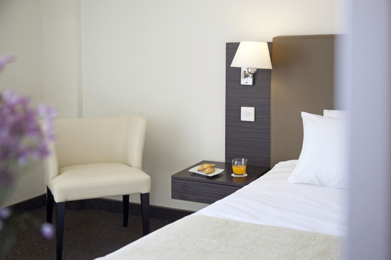Bedroom 4, Christofinia Hotel