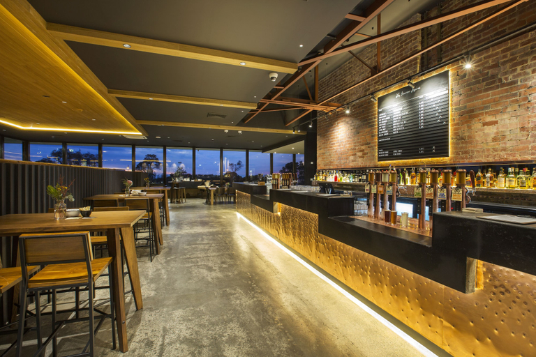 Food & Drinks 5, Nightcap at The Cheeky Squire, Melbourne