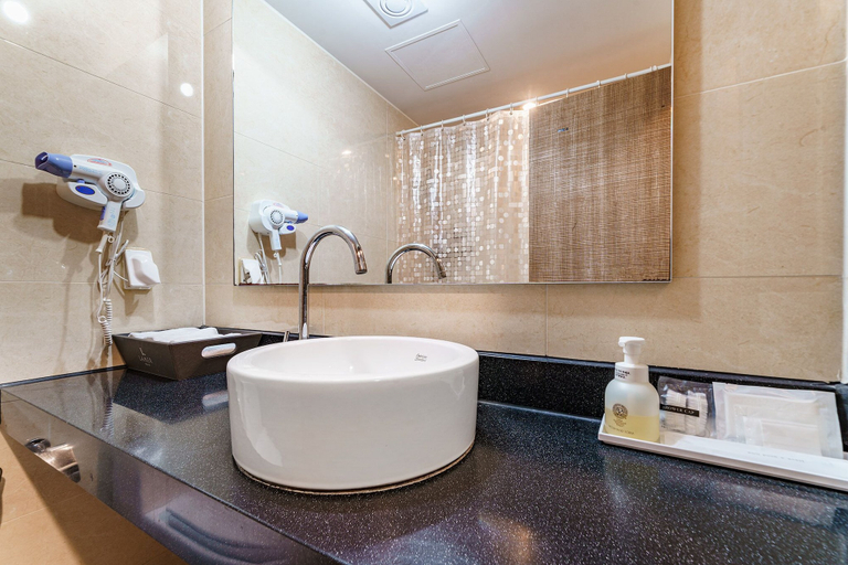 Bathroom 4, Lamer Hotel & Seawater Spa Busan, Busanjin