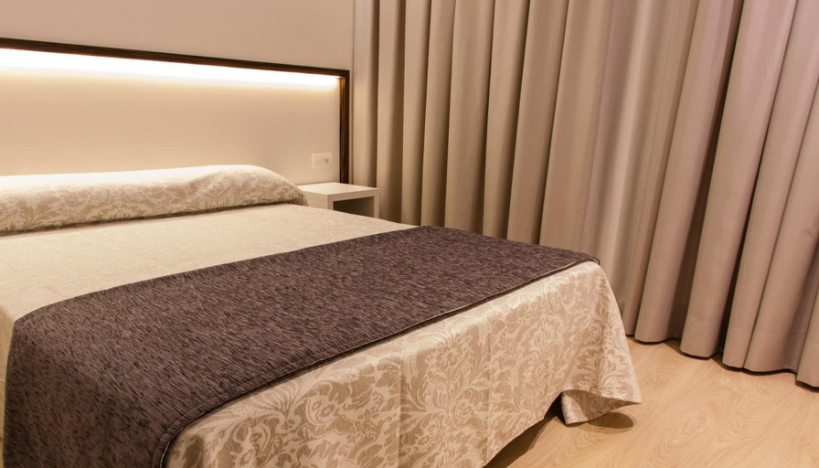 Bedroom 4, Hotel Playa Oliva, Valencia