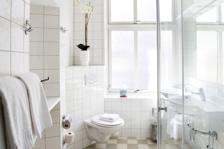 Bathroom 4, Hotel Royal, Göteborg