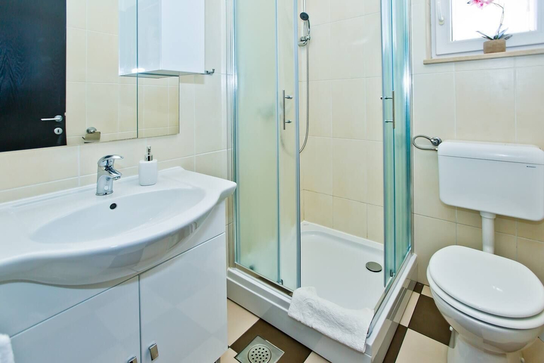 Bathroom 4, Apartments Nina Hvar town, Hvar