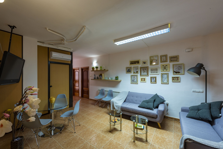 Others 5, Apartamento Turístico San Jorge, Cáceres