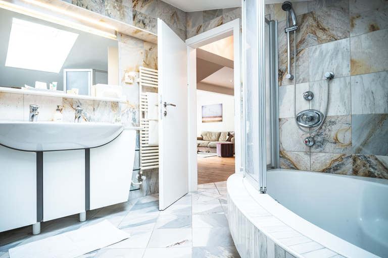 Bathroom 5, CORE Kaprun, Zell am See