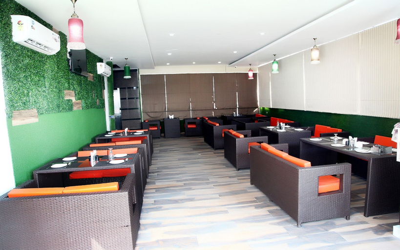 Food & Drinks 5, Hotel Royal MJS Pinjore, Panchkula