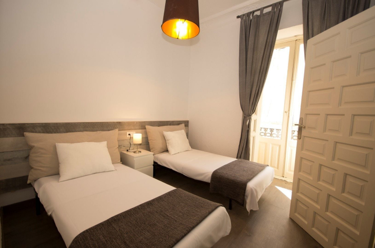Bedroom 3, Art Boutique Colon Apartments, Valencia