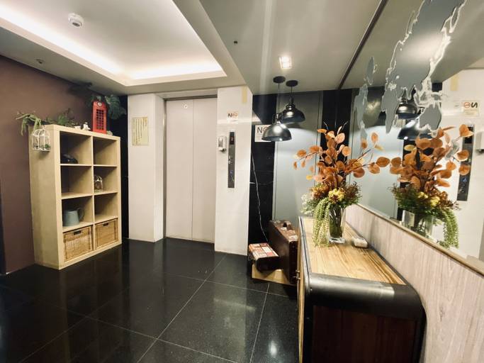 Others 4, Burgary Hotel, Taipei City