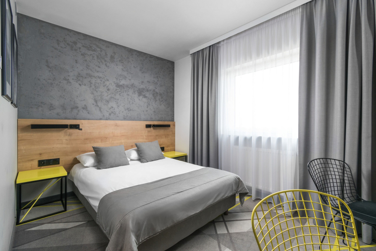 Bedroom 3, Air Hotel, Warsaw