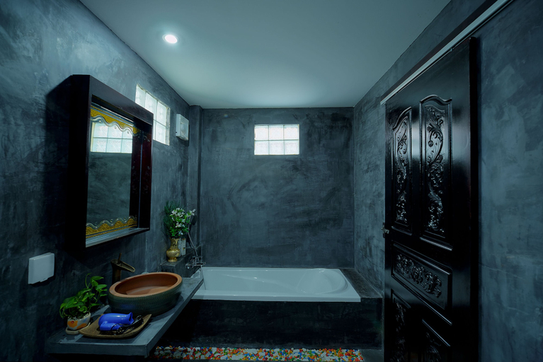Bathroom 4, Dream Butterfly Garden Boutique Villa, Siem Reap