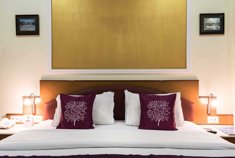 Bedroom 2, Hotel Godwin, Mumbai City