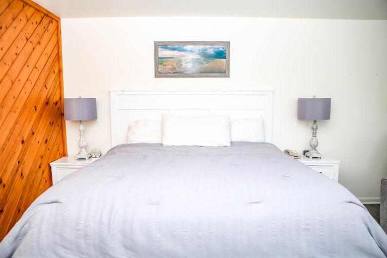 Bedroom 4, Waterside Inn, Accomack