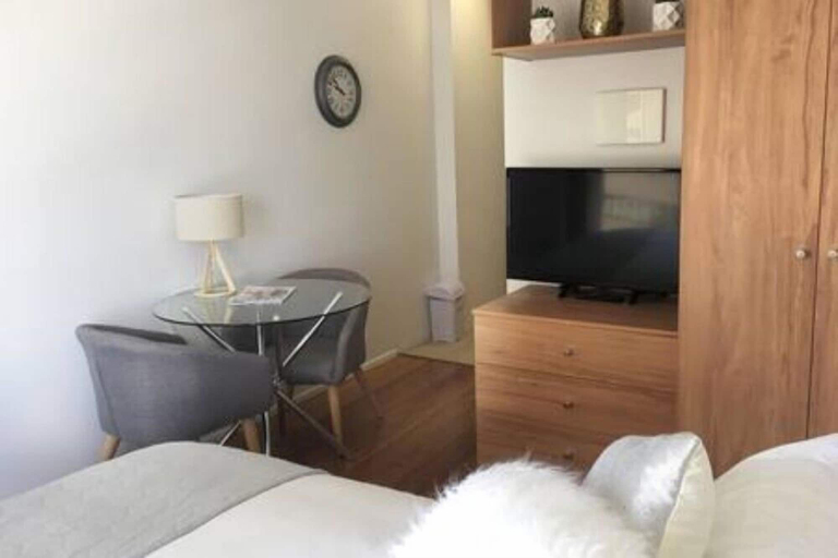 Bedroom 2, 2106 Cozy Inner City Apartment, Brisbane