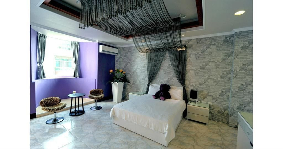 Bedroom 1, Sky Forest 61, Tainan