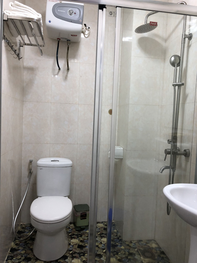 Bathroom 3, Cat Ba Central Hotel II - Hostel, Cát Hải