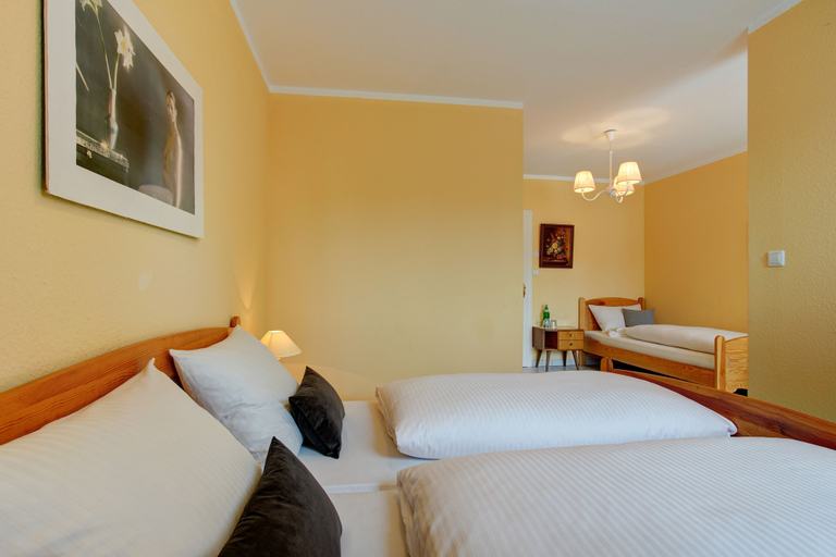 Bedroom 3, Gasthaus Hannover, Region Hannover