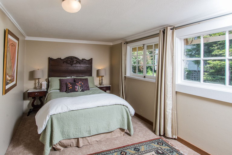 Bedroom 3, Jenner Inn, Sonoma