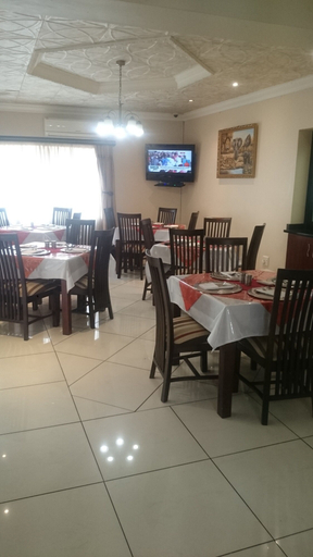 Food & Drinks 5, Global Village Guesthouse, Ehlanzeni