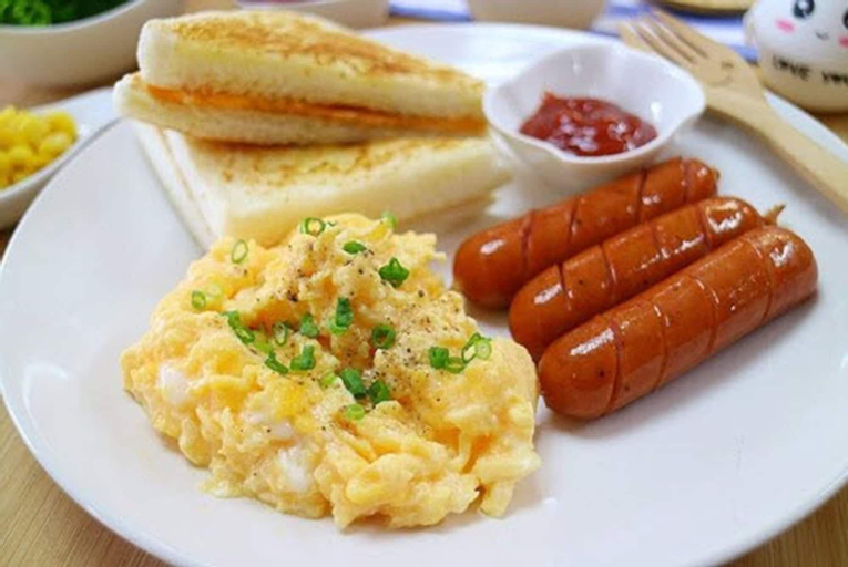 Food & Drinks 7