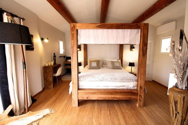 Bedroom 4, Mas des cigales, Bouches-du-Rhône