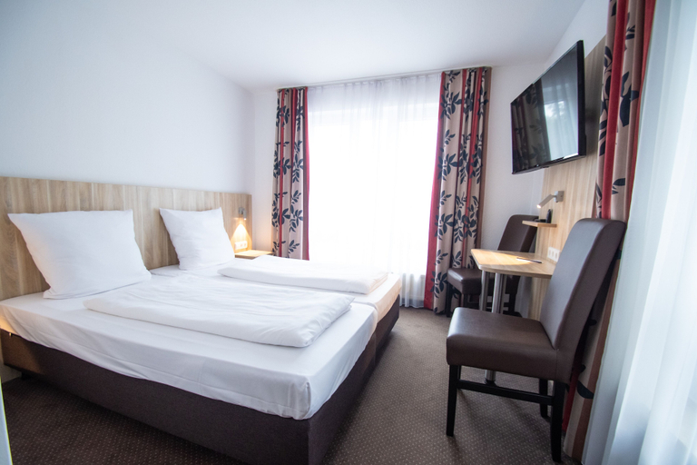 Bedroom 3, Taste Smart Hotel Backnang, Rems-Murr-Kreis