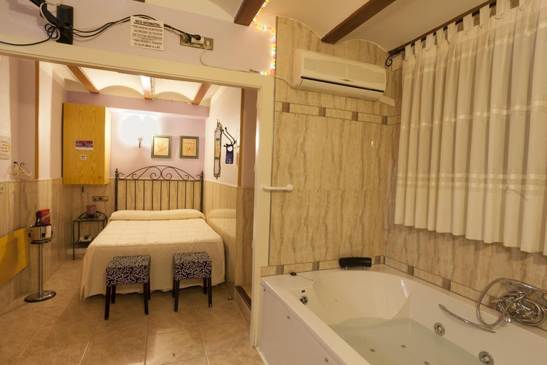 Bedroom 4, Pensión San José, Murcia