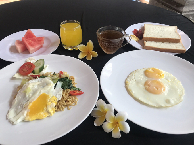 Food & Drinks 5, Agus Beach Inn, Badung