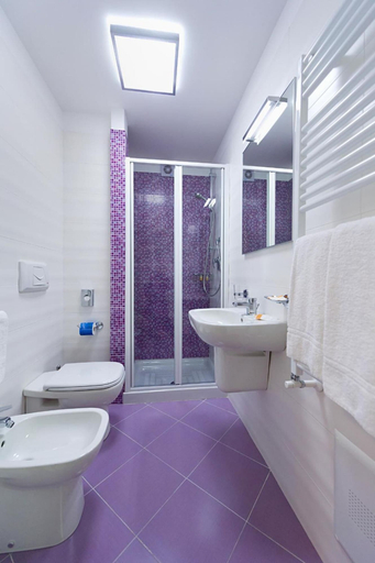Bathroom 5, Le Camere del Crimiso, Trapani