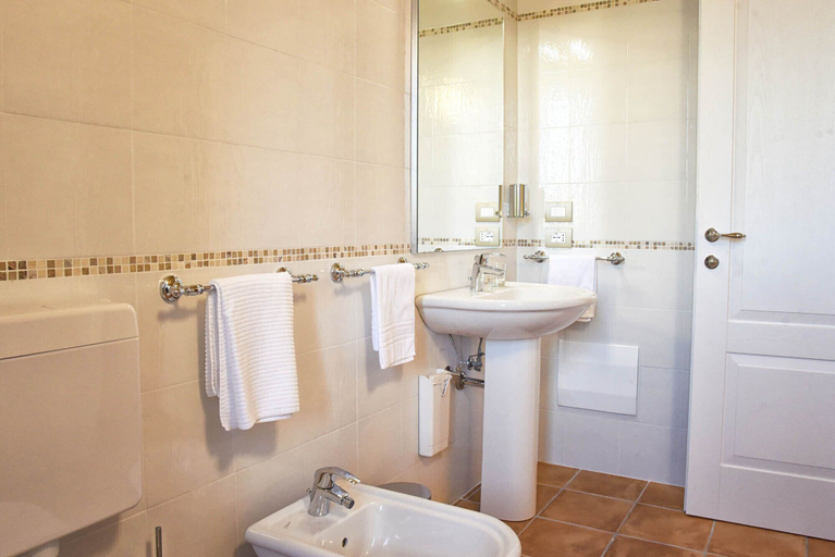 Bathroom 4, Agriturismo Corte Benetti, Rovigo