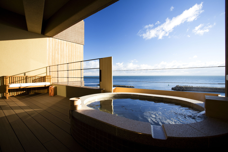Sport & Beauty 3, Amahara, Sumoto