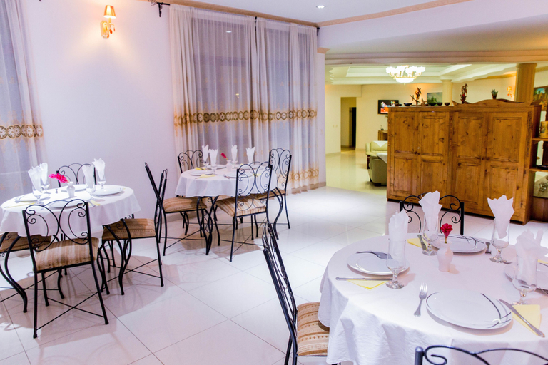 Food & Drinks 4, Mountain's View Hotel, Roherero