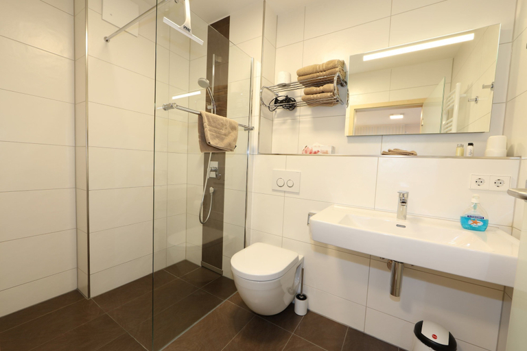 Bathroom 5, Leidringer Gästehaus, Zollernalbkreis